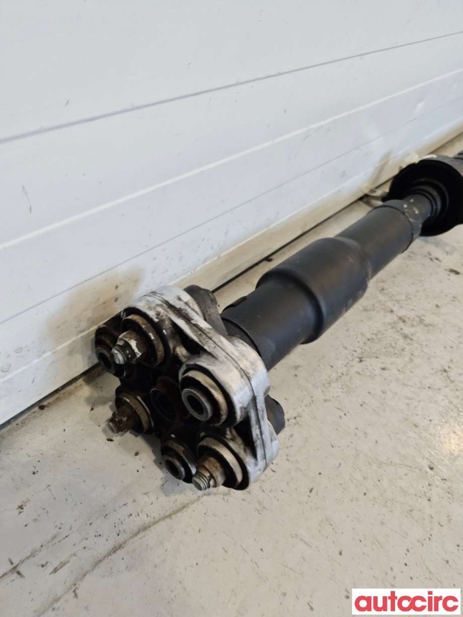 Mellomaksel bakre til BMW 4-Serie 2013-2020 (F32/F33/F36) (F32/F33/F36) (BMW|26108676287||7600185-06)