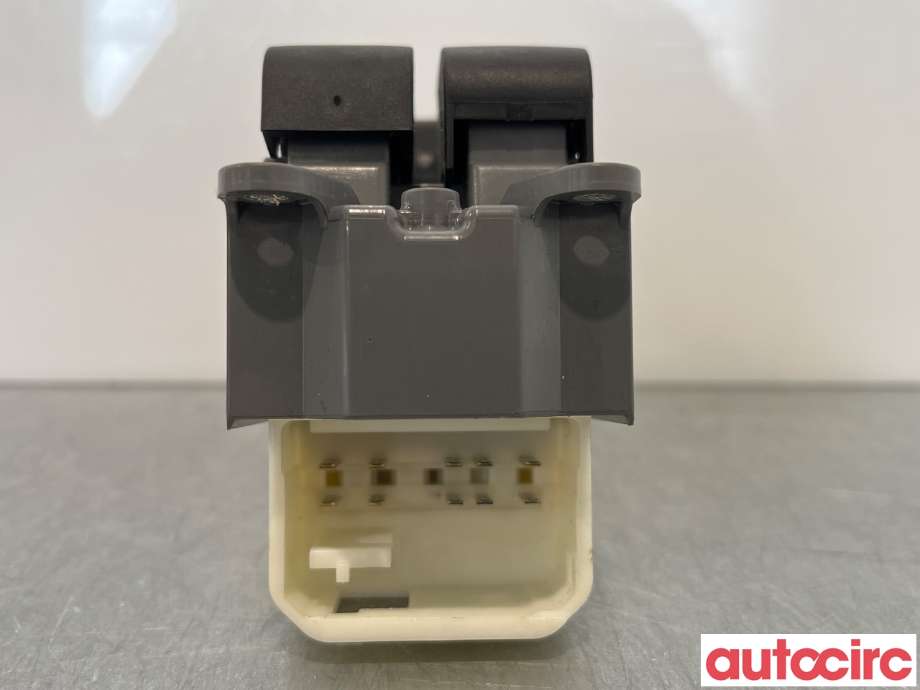 Bryter ruteheis til Toyota Yaris 2009-2011 (Type II, Fase 2)  (TOYOTA|848200D100)