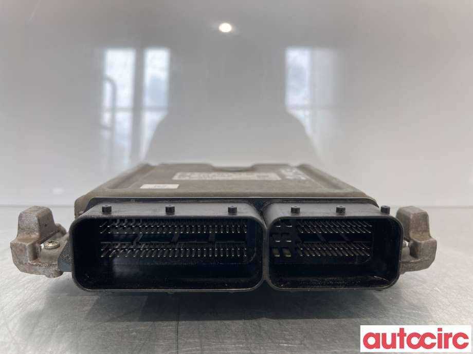 Styreenhet motor til Mercedes A-Klasse 2012-2018 (W176) (W176) (MERCEDES|A2709000900)