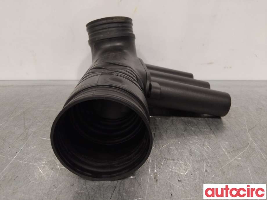 Luftslange innsug til Audi A3 2016-2020 (Type III, Fase 2)  (AUDI|04E129651C|)