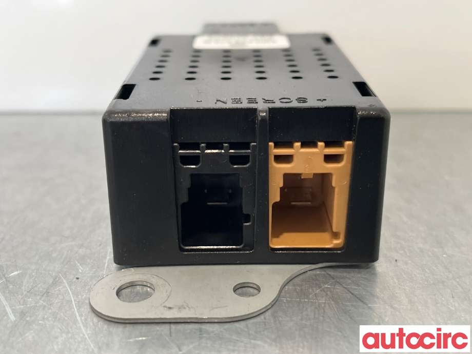 Antenne forsterker til VW Golf VI 2008-2012  (VOLKSWAGEN|5M0035570B)