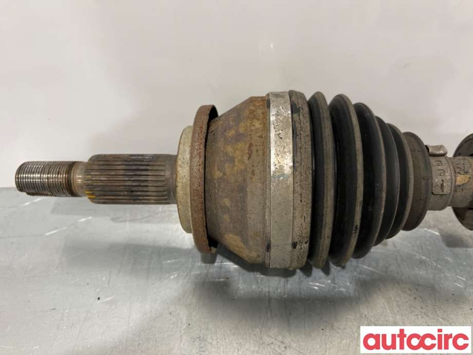 Drivaksel høyre foran til Toyota Avensis 2009-2015 (Type III, Fase 1)  (TOYOTA|4341005491|)