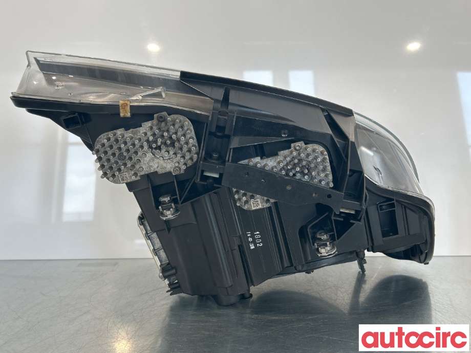 Frontlykt høyre halogen til BMW 4-Serie 2013-2020 (F32/F33/F36) (F32/F33/F36) (BMW|63117377844|7410785-03)