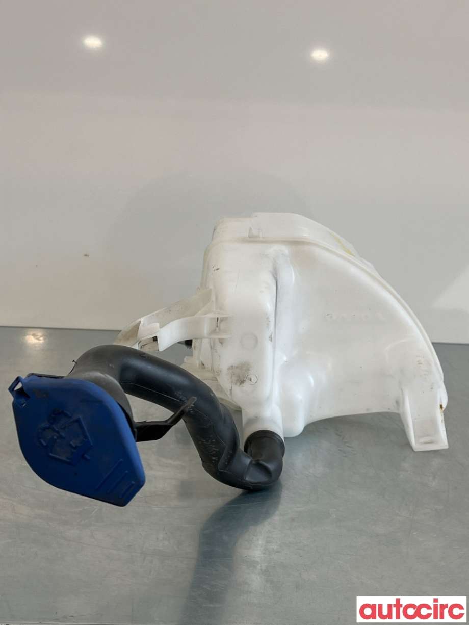Spylertank til Volvo V60 2010-2013 (Type I, Fase 1)  (VOLVO|31416283|)