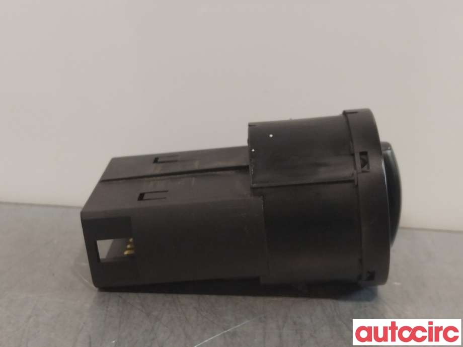 Bryter lys til VW Transporter / Caravelle 2009-2015 (Fase 2) (T5) (T5) (VOLKSWAGEN|1K0941431BB|6Q0941531M)