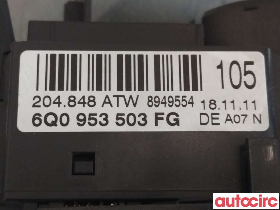Bryter combi til VW Transporter / Caravelle 2009-2015 (Fase 2) (T5) (T5) (VOLKSWAGEN|6Q0953513AP|6Q0953503FG)