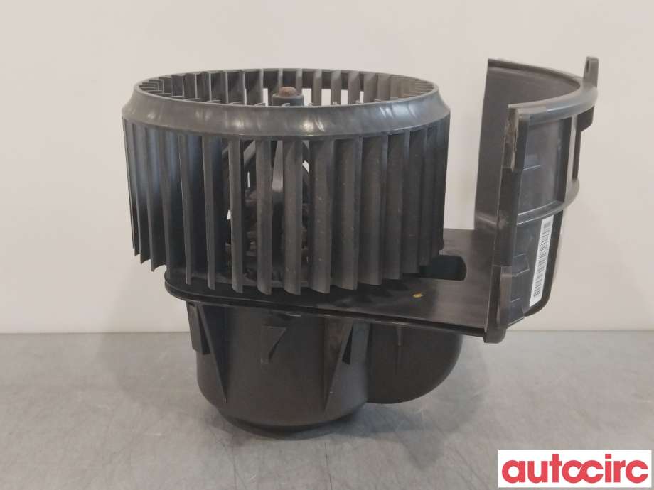 Varmeapparat motor til VW Transporter / Caravelle 2009-2015 (Fase 2) (T5) (T5) (VOLKSWAGEN|7E1820021)