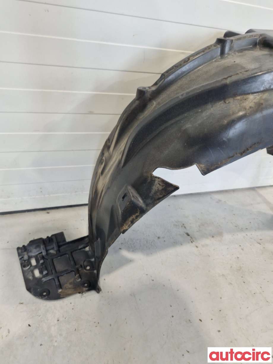 Skjerm locari høyre bak til Peugeot 308 2021-->> (Type III) (PEUGEOT|9835379880|)