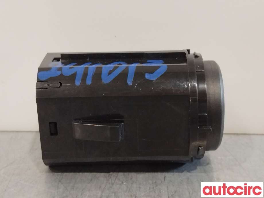 Bryter start/stopp til Hyundai Ioniq Electric 2016-2019 (Fase 1) (HYUNDAI|95430G7500TKB|95430-G7500TKB)