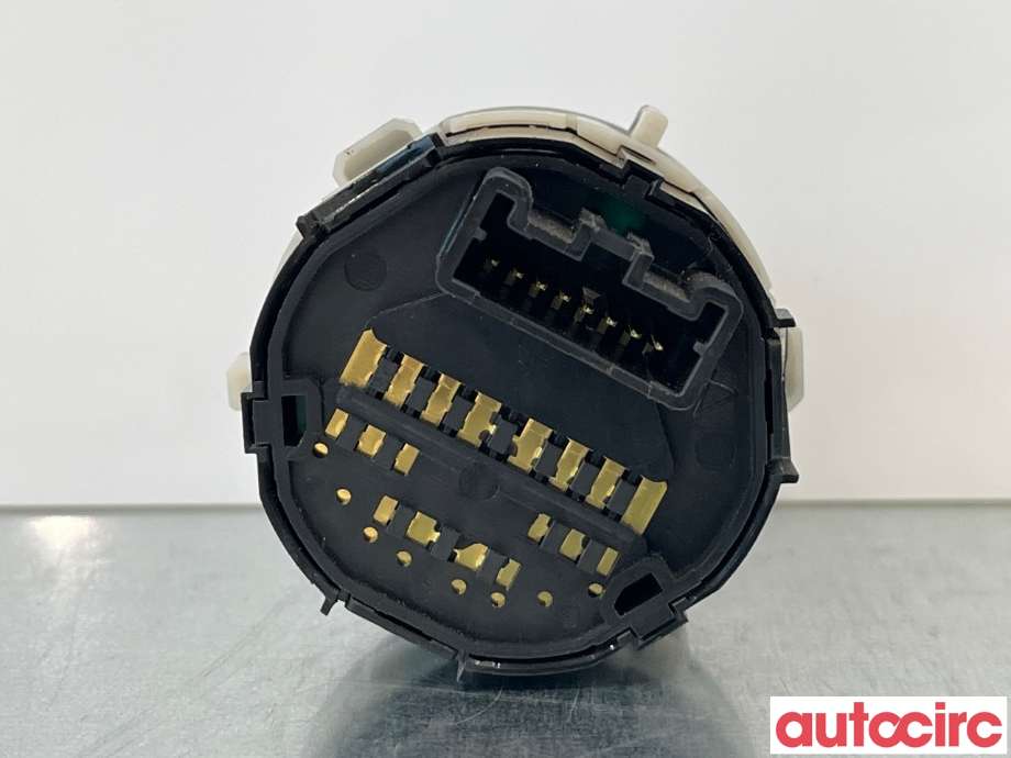 Bryter diverse til Nissan Pathfinder 2010-2014 (Fase 2) (R51) (R51) (NISSAN|255365X00C)
