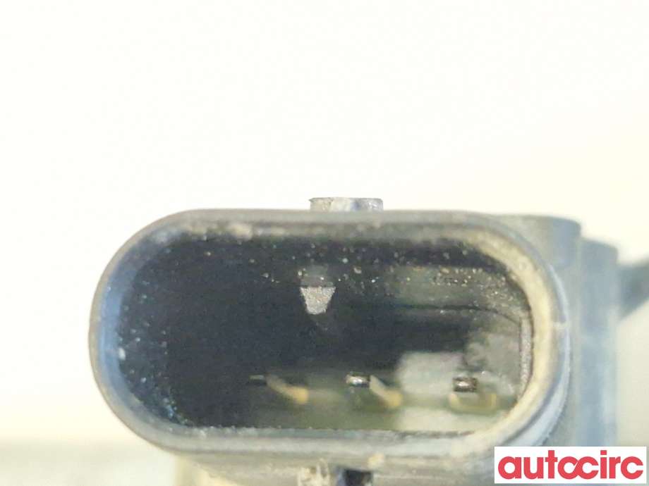 Parkeringssensor foran til Ford Focus 2011-2014 (Type III, Fase 1)  (FORD|2489139|607100|AM5T-15C868-AAW)
