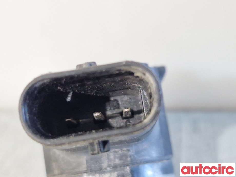 Parkeringssensor foran til Ford Focus 2011-2014 (Type III, Fase 1)  (FORD|2137143|304077|CJ5T-15K859-AAW)