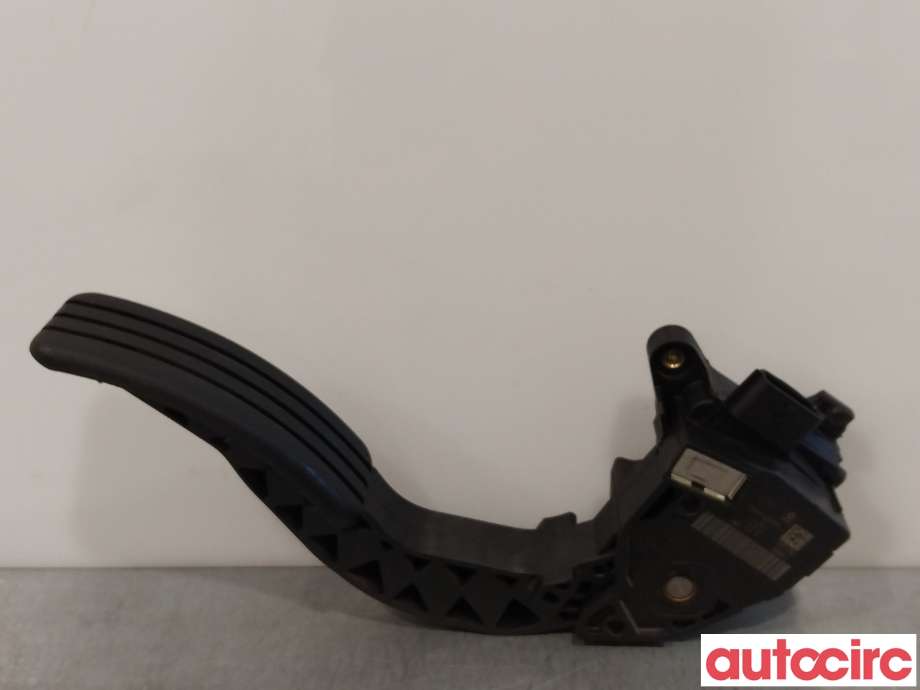 Pedal gass til Nissan NV300 2016-->>  (NISSAN|1800200QAC|180024289R)