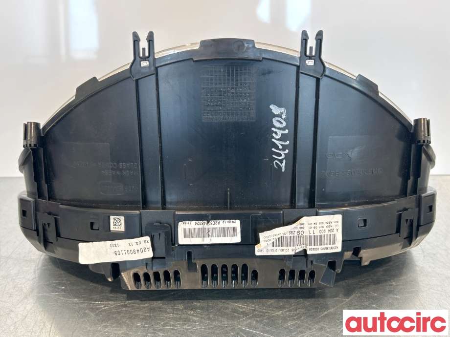 Instrumentpanel til Mercedes GLK 2008-2015 (X204) (X204) (MERCEDES|A2049001109|A2049001712)