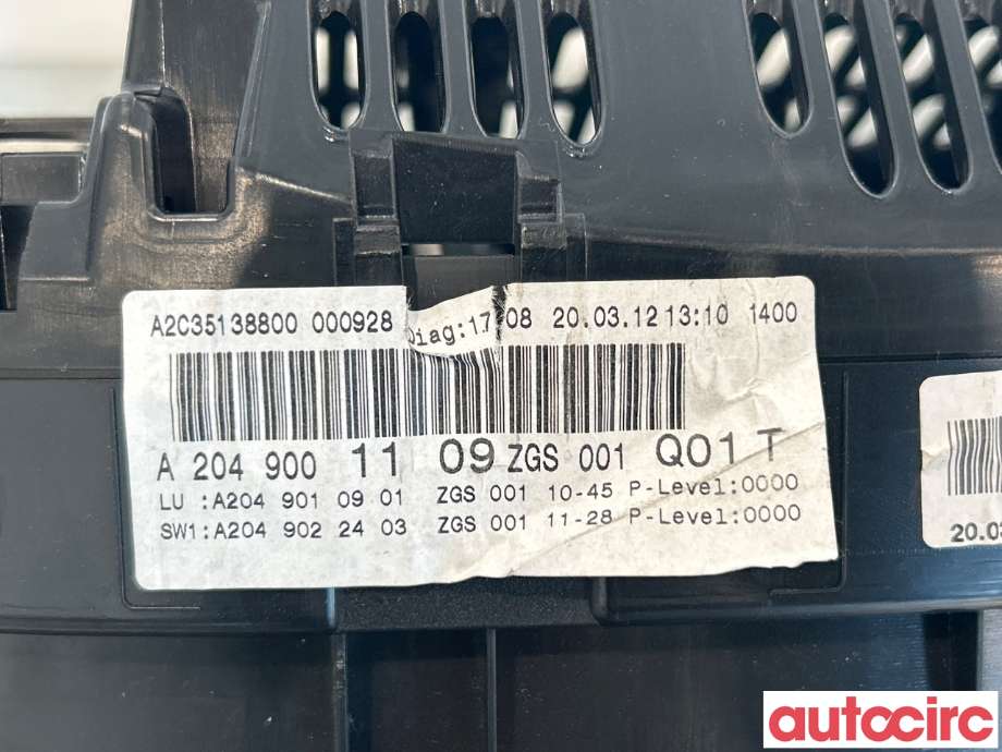 Instrumentpanel til Mercedes GLK 2008-2015 (X204) (X204) (MERCEDES|A2049001109|A2049001712)