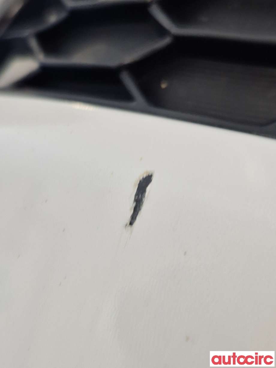 Støtfanger foran til Mitsubishi Outlander 2010-2012 (Type II, Fase 2)  (MITSUBISHI|6400D104WA|)