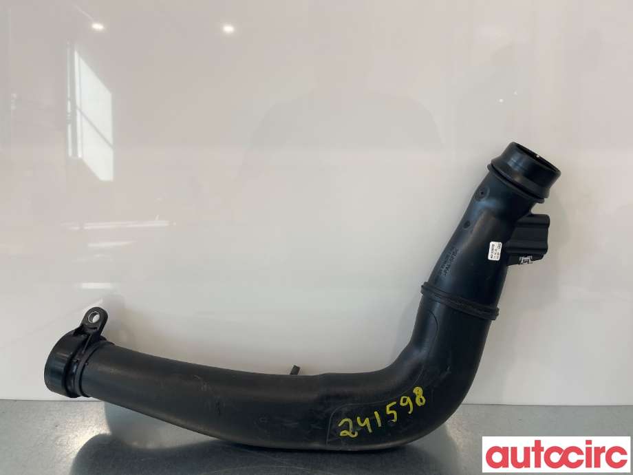 Turbo rør til Mercedes B-Klasse 2011-2018 (W246) (W246) (MERCEDES|A6510901737|)