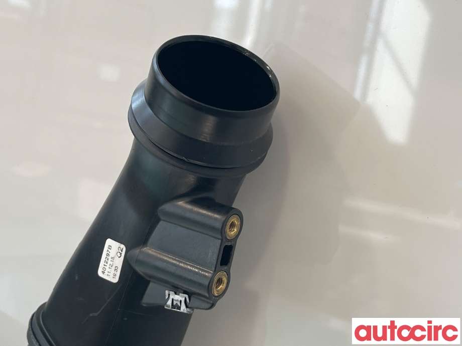Turbo rør til Mercedes B-Klasse 2011-2018 (W246) (W246) (MERCEDES|A6510901737|)
