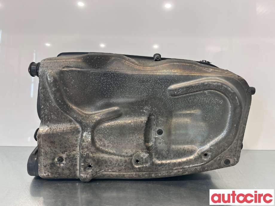 Luftfilterboks til Mercedes GLK 2008-2015 (X204) (X204) (MERCEDES|A6510900901||A6510901701)