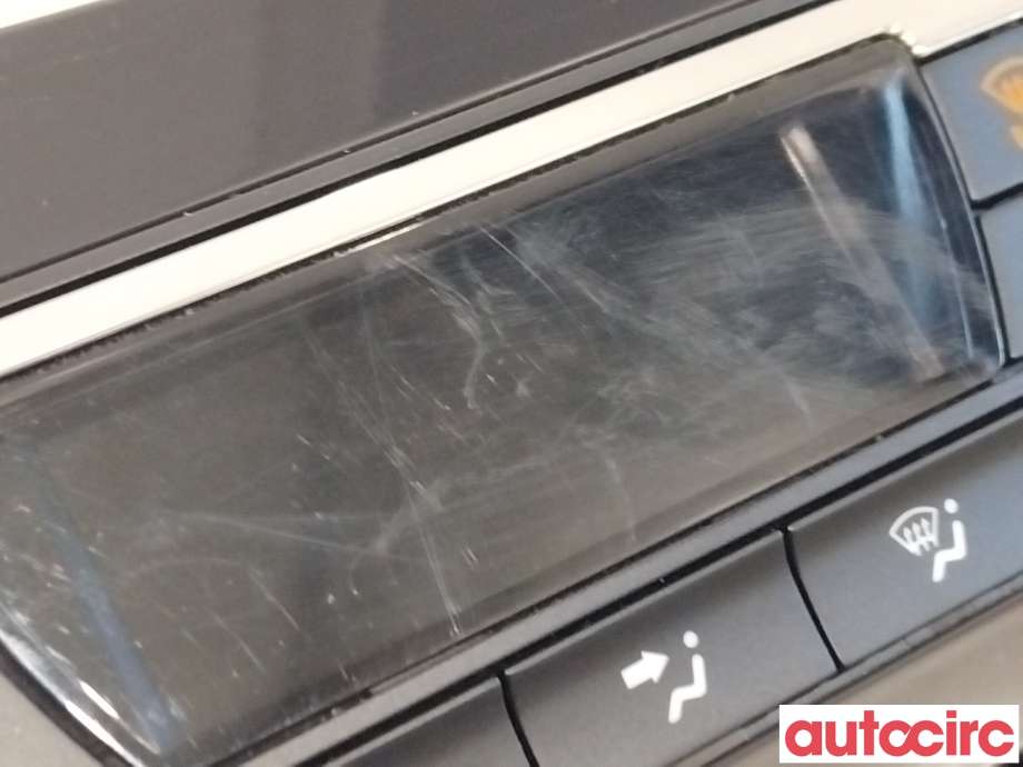 Varmeapparat betjening til Ford Kuga 2013-2019  (FORD|2056864|DV4T18C612AC)