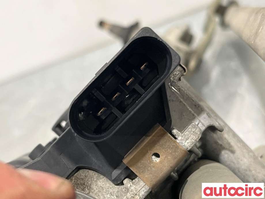 Viskermotor frontrute til Audi A6 2005-2008 (Type III, Fase 1) (C6) (C6) (AUDI|4F1955119C|0390241651|4F1955023K)