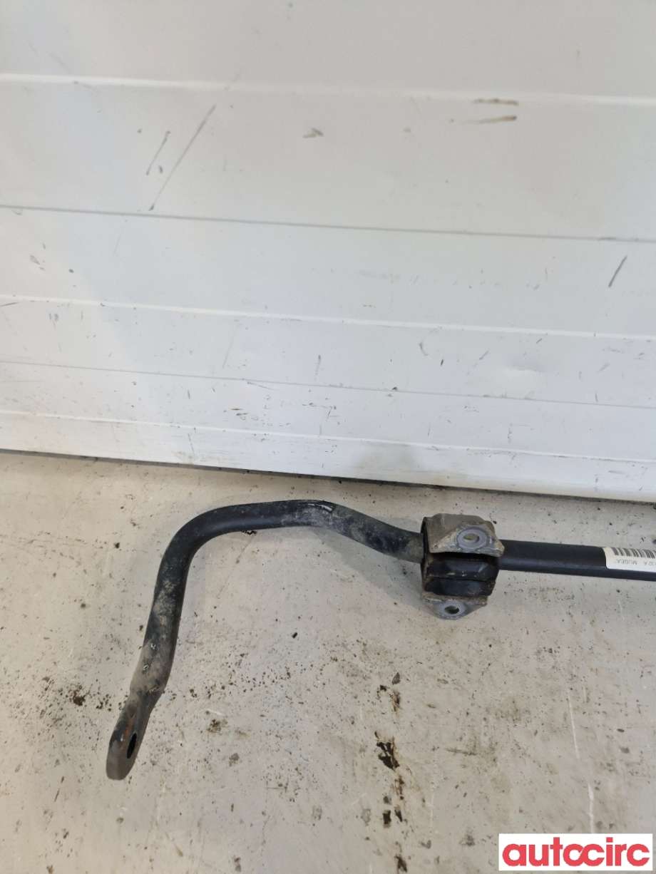 Stabilisatorstag bak til Mercedes CLA 2013-2019 (C117) (C117) (MERCEDES|A2463203911|)