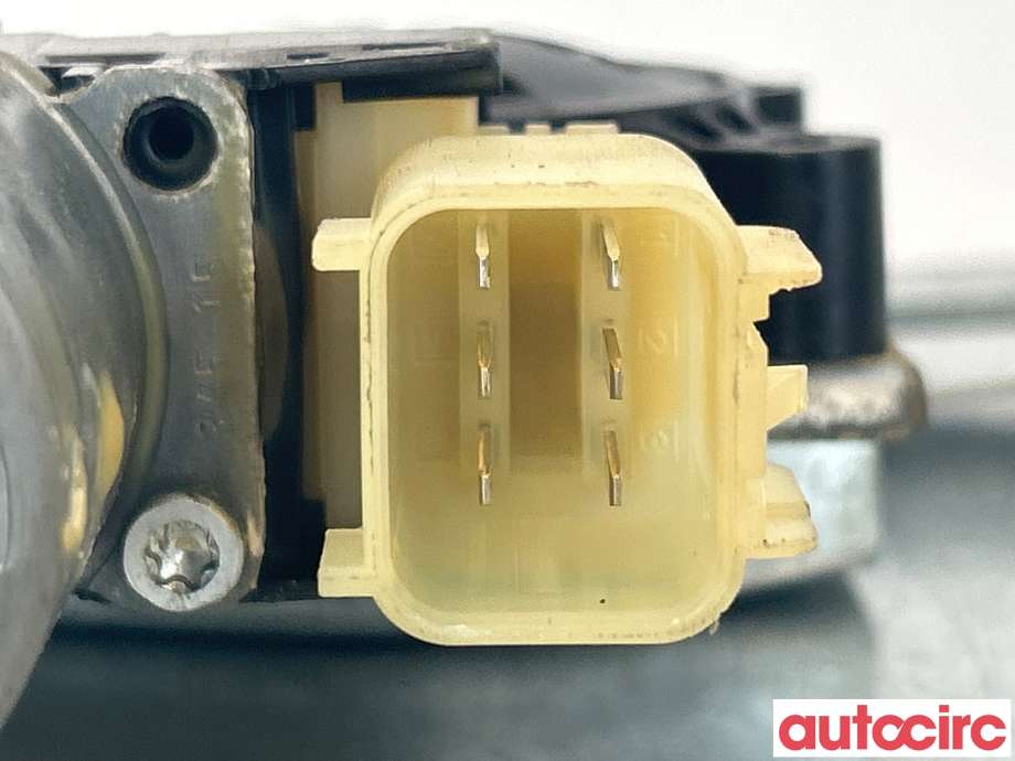 Ruteheis høyre bak til Ford Kuga 2013-2019 (FORD|CJ54-S27000-BH|2137311|130822735)