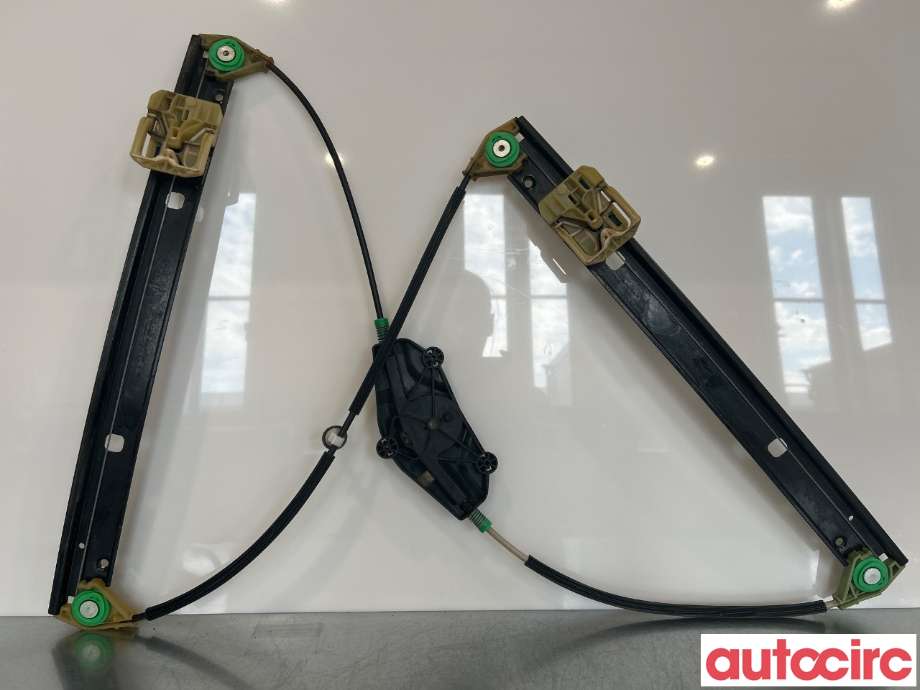 Ruteheis til Audi A4, Allroad 2009-2016 (Type I) (B8) (B8) (AUDI|8K0837462||8K0837462C)
