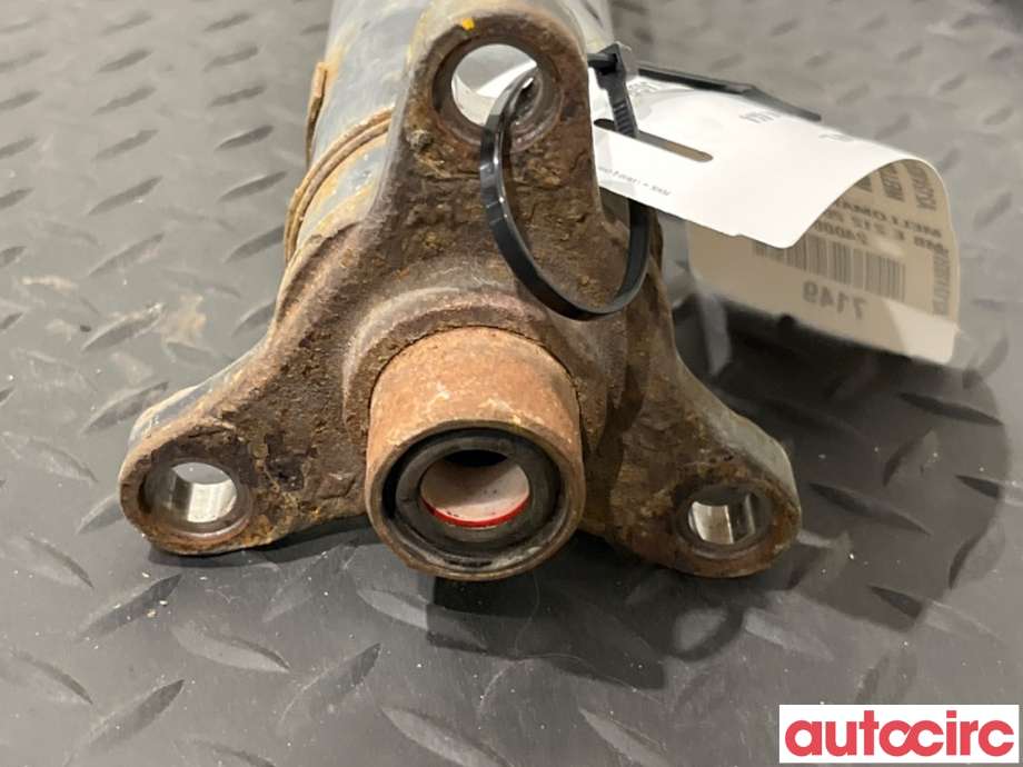 Mellomaksel til Mercedes E-Klasse 2009-2013 (Fase 1) (W212) (W212) (MERCEDES|A2124103516||2124103516)