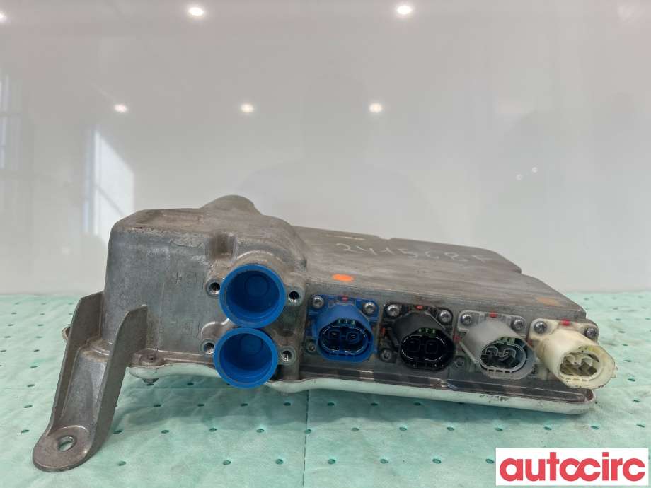 Diverse deler til Tesla Model S, 2016-2021 (Fase 2) (TESLA|1059891-00-E)