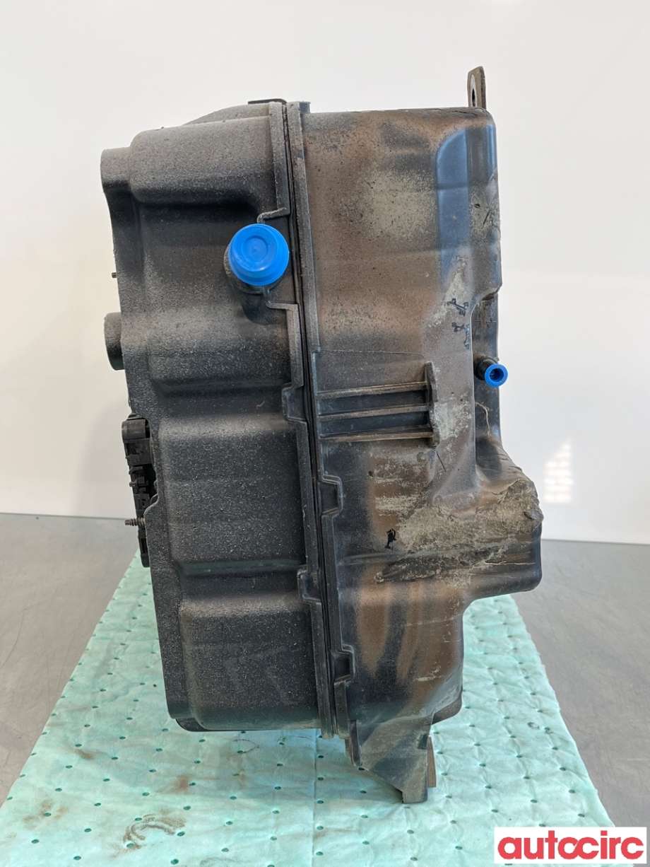 AdBlue tank til Nissan NV300 2016-->> (NISSAN|208S700Q1E|172A200QAC)