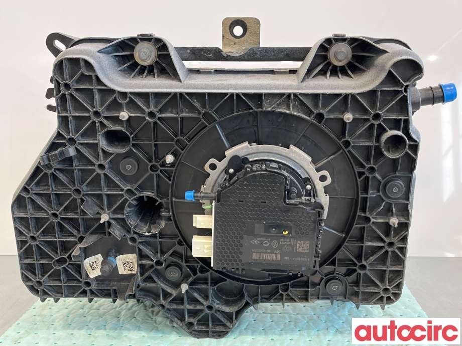 AdBlue tank til Nissan NV300 2016-->> (NISSAN|208S700Q1E|172A200QAC)