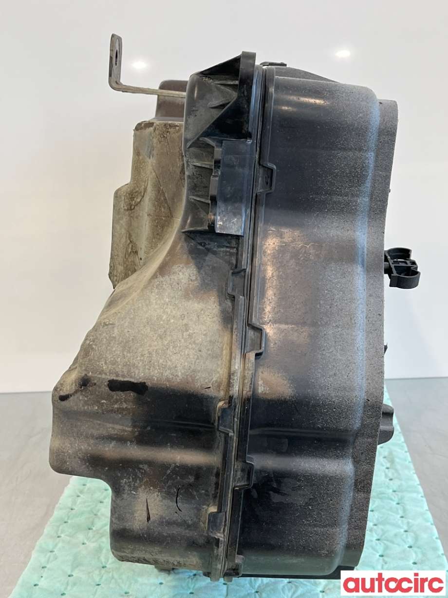 AdBlue tank til Nissan NV300 2016-->> (NISSAN|208S700Q1E|172A200QAC)