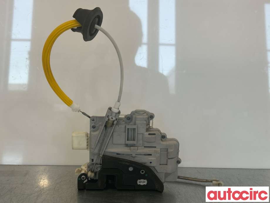 Låsekasse høyre foran til Audi A3 2009-2012 (Type II, Fase 2)  (AUDI|4F1837016|)