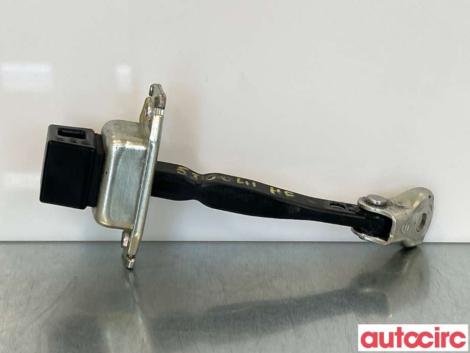 Dørstopper til Mitsubishi ASX, 2010-2019  (MITSUBISHI|5702A079)