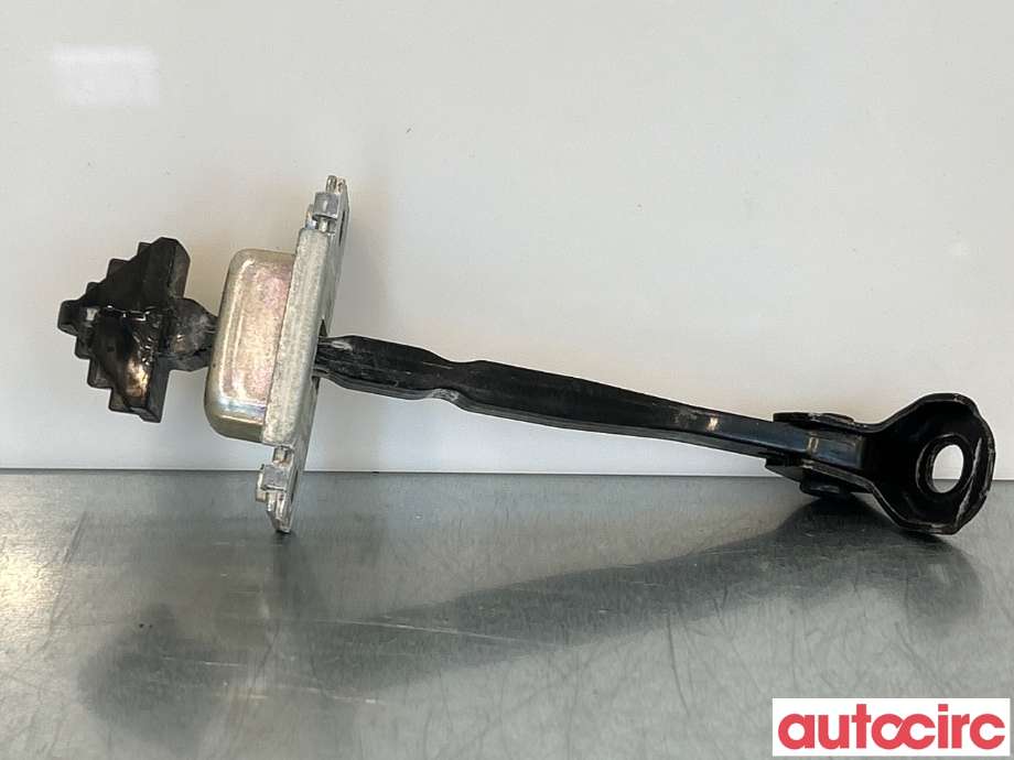 Dørstopper til Mazda CX-3 2015-2022  (MAZDA|D10E58270|)