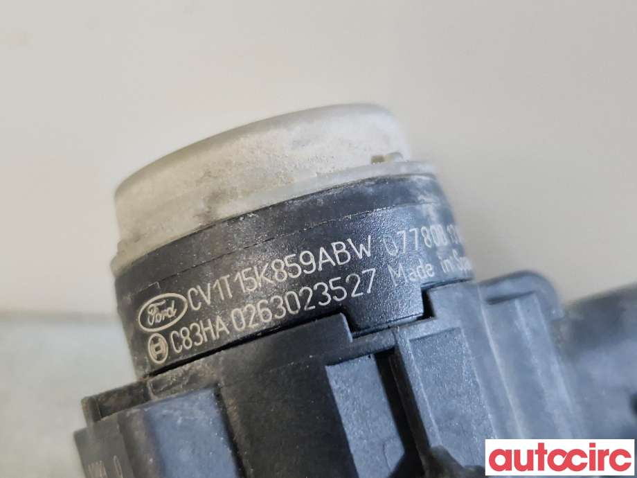Parkeringssensor foran til Ford Fiesta 2013-2017 (Type VI, Fase 2)  (FORD|1808019||CV1T15K859ABW)
