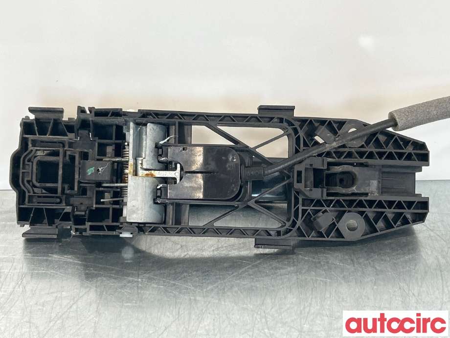 Dørhåndtak utv høyre bak til VW Tiguan 2007-2011 (Type I, Fase 1)  (VOLKSWAGEN|5N0837205F|)