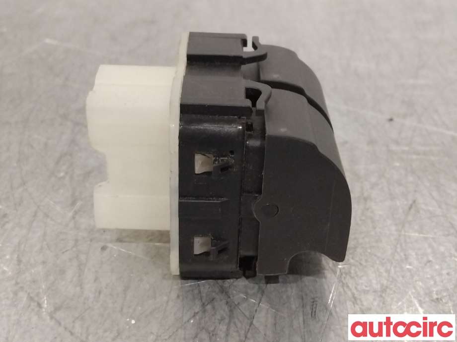 Bryter ruteheis til Nissan NV300 2016-->>  (NISSAN|2543000Q0F|254112588R)