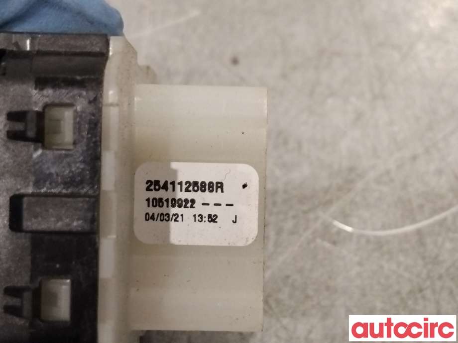 Bryter ruteheis til Nissan NV300 2016-->>  (NISSAN|2543000Q0F|254112588R)