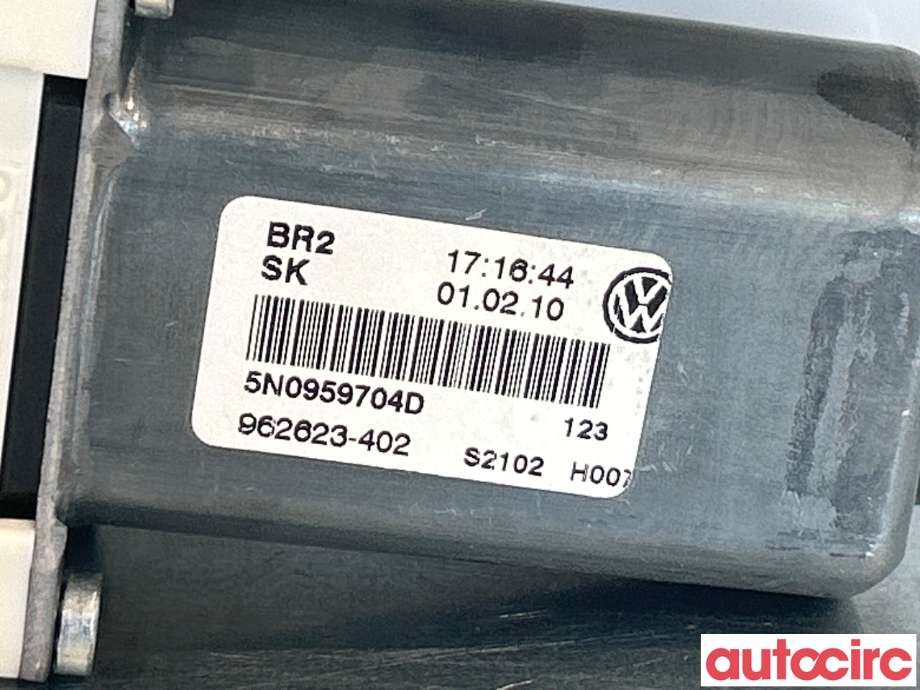 Ruteheis høyre bak til VW Tiguan 2007-2011 (Type I, Fase 1)  (VOLKSWAGEN|5N0959704D|)