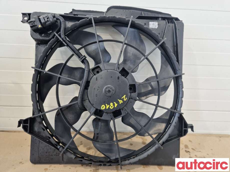 Kjølevifte til Hyundai Santa Fe 2010-2012 (Type II, Fase 2)  (HYUNDAI|253802B701|)