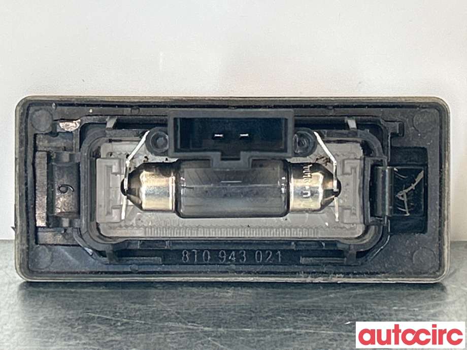 Skiltlys til Audi Q5 2008-2012 (Type I, Fase 1)  (AUDI|8T0943021A|8T0943021|)
