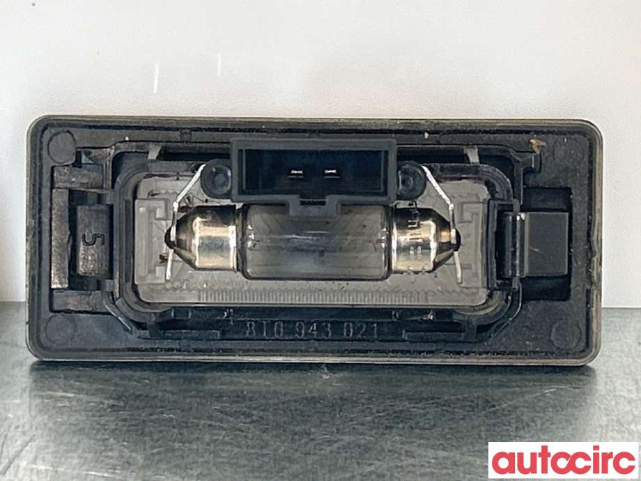Skiltlys til Audi Q5 2008-2012 (Type I, Fase 1)  (AUDI|8T0943021A|8T0943021|)