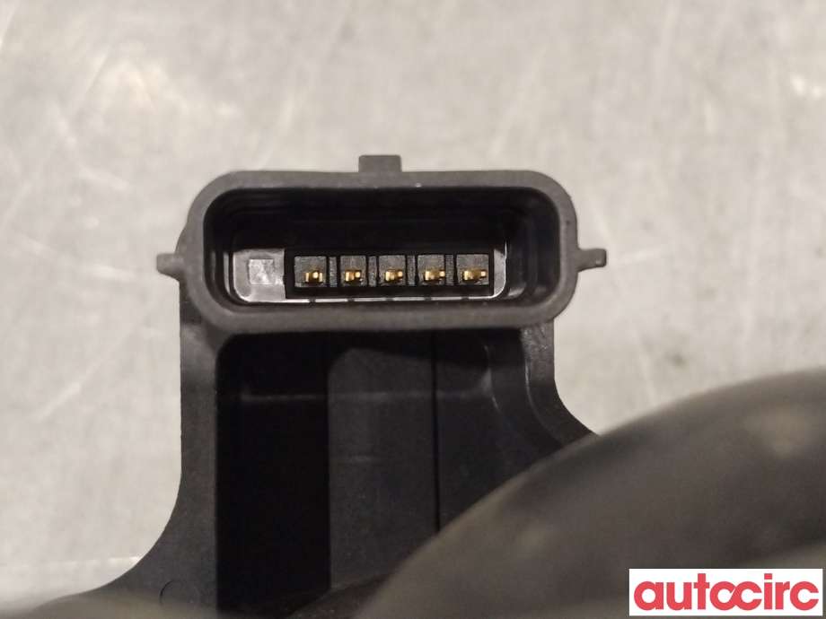 EGR-ventil til Opel Vivaro B 2014-2019 (OPEL|95517900)