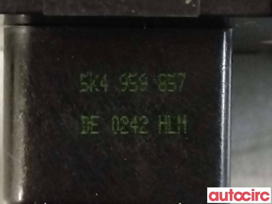 Bryter ruteheis til VW Passat 2011-2015 (B7) (B7) (VOLKSWAGEN|5K4959857|)