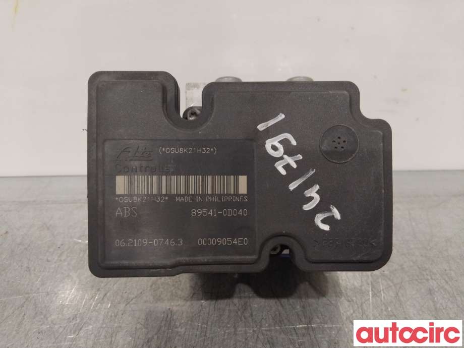 ABS sentral til Toyota Yaris 2009-2011 (Type II, Fase 2)  (TOYOTA|440500D031)