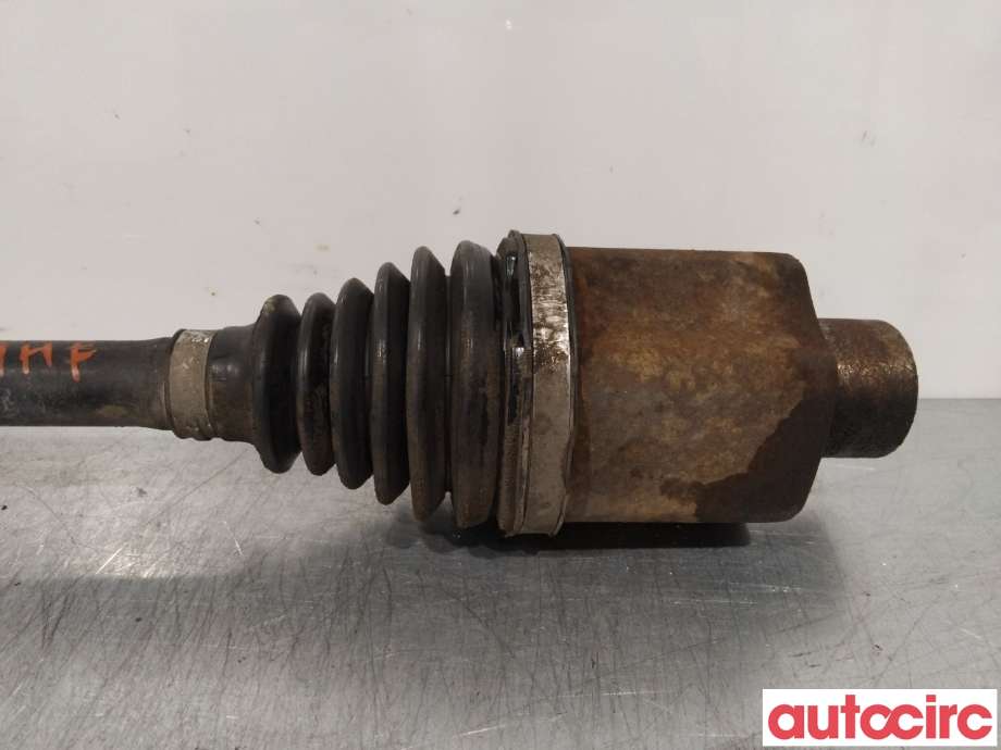 Drivaksel høyre foran til VW Transporter / Caravelle 2015-2019 (T6) (T6) (VOLKSWAGEN|7E0407452SX|7E0407272AL|7LA407272J)