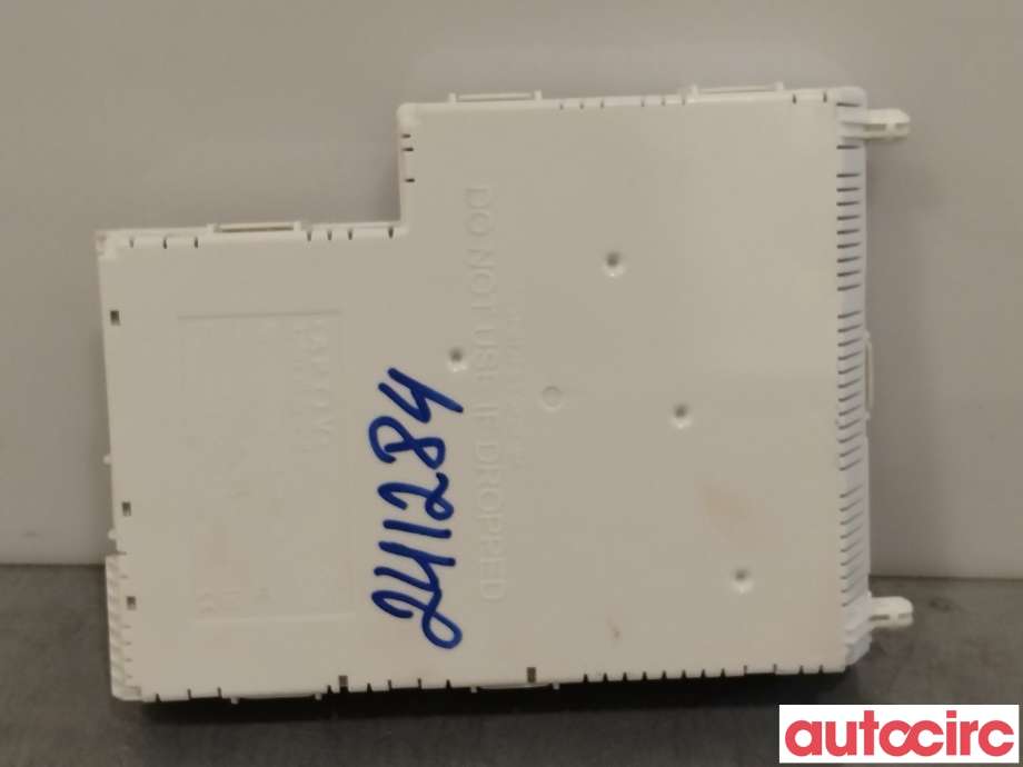 Sikringsboks til Peugeot 308 2021-->> (Type III) (PEUGEOT|1681923080|985162258000)