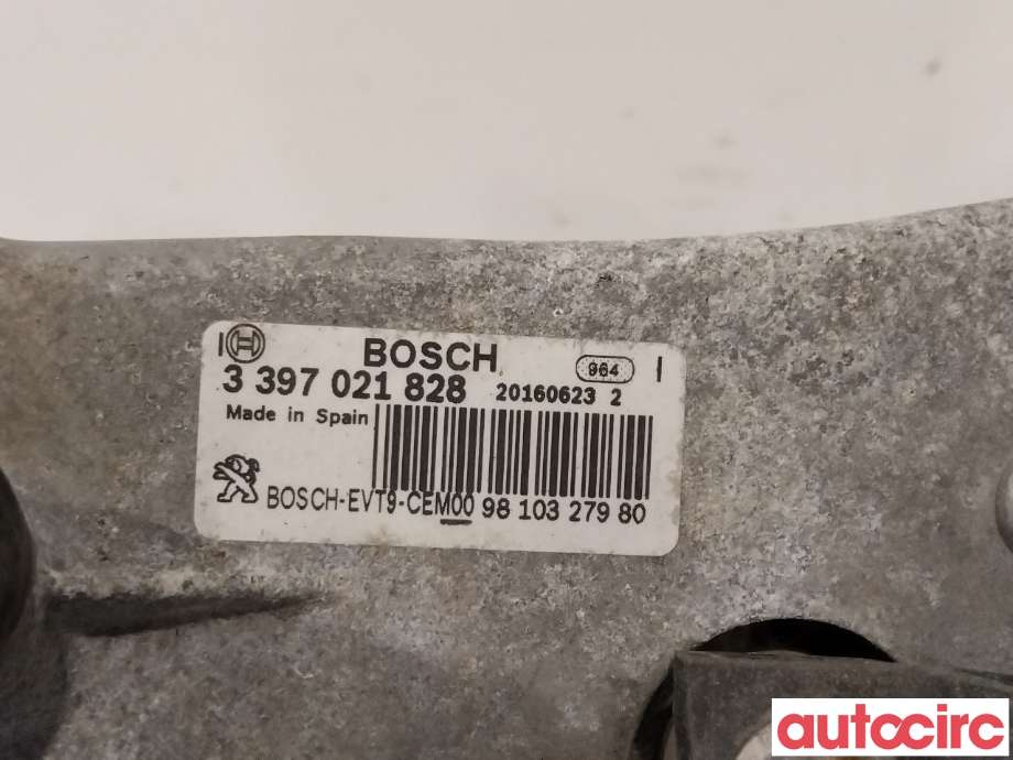 Viskermotor frontrute til Peugeot 308 2013-2021 (Type II)  (PEUGEOT|9810327980)